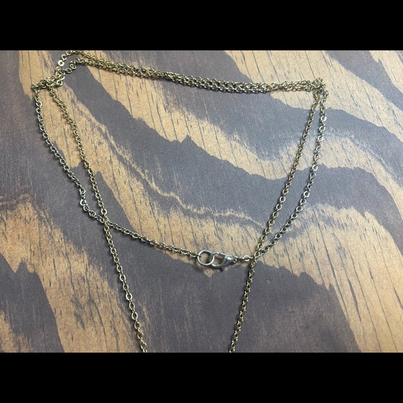 White Gem Necklace - Picture 3 of 3